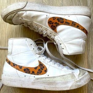 Nike 77 mid. Size 7!